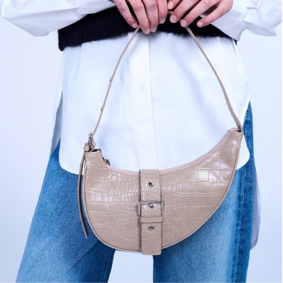 $115 REVOLVE Tan Croc-Embossed Shoulder Bag - Picture 5 of 6